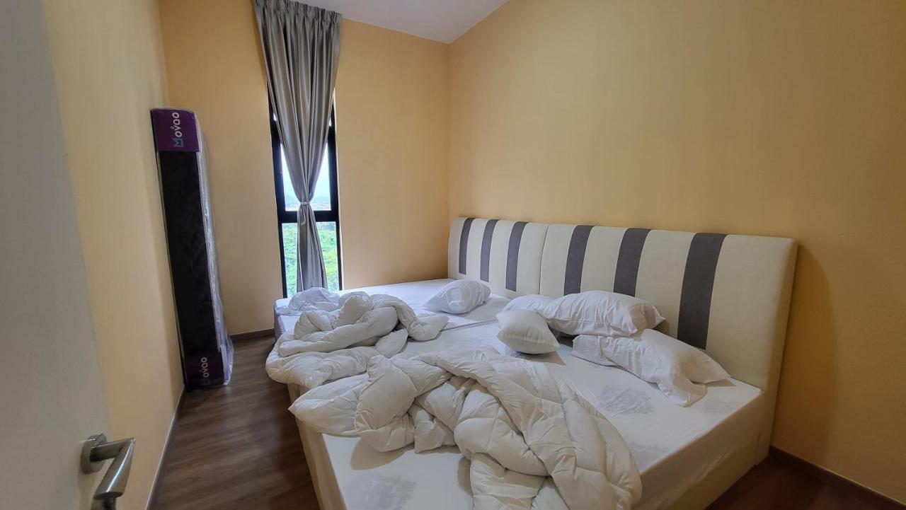 Ipoh Family Villa-Spacious Stay For 21 Or 42Pax Exterior foto