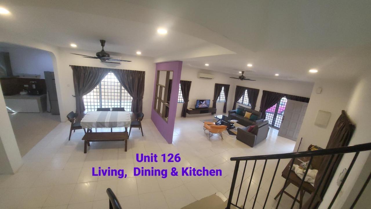 Ipoh Family Villa-Spacious Stay For 21 Or 42Pax Exterior foto
