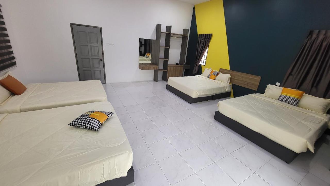 Ipoh Family Villa-Spacious Stay For 21 Or 42Pax Exterior foto