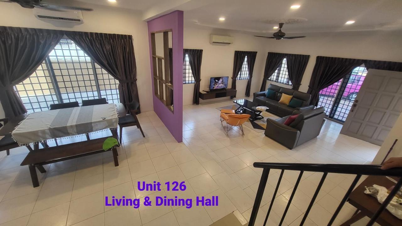 Ipoh Family Villa-Spacious Stay For 21 Or 42Pax Exterior foto