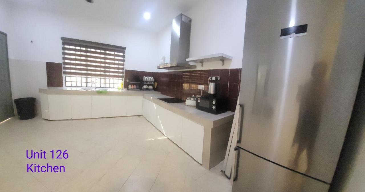 Ipoh Family Villa-Spacious Stay For 21 Or 42Pax Exterior foto